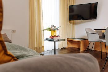 Heinhotel Vienna Airport