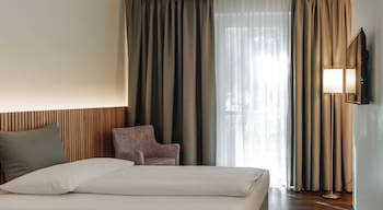 Heinhotel Vienna Airport