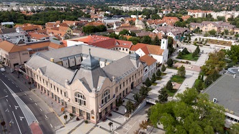 Erzsebet Kiralyne Hotel