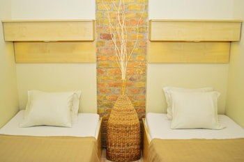 Centrooms House