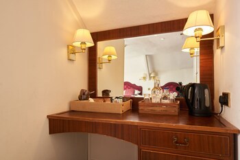 Royal Castle Hotel