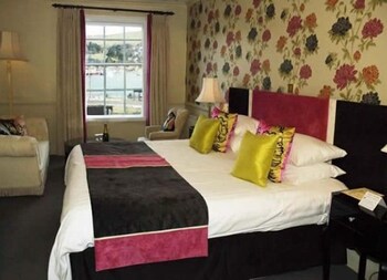Royal Castle Hotel