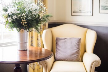 Royal Castle Hotel
