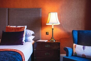 Royal Castle Hotel