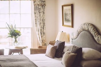Royal Castle Hotel
