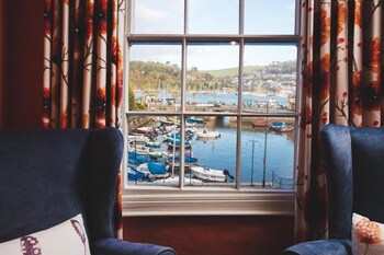 Royal Castle Hotel