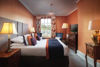Royal Castle Hotel