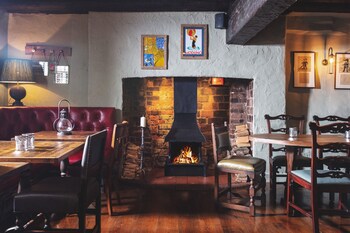 Royal Castle Hotel