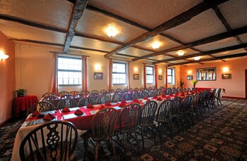 The West Country Inn