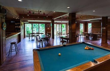 Riverhouse Resort