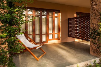 Riverhouse Resort