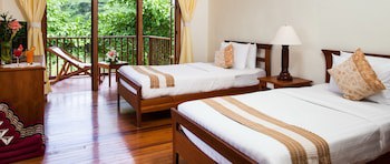 Riverhouse Resort