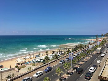 Roxon Sea Sand Bat Yam