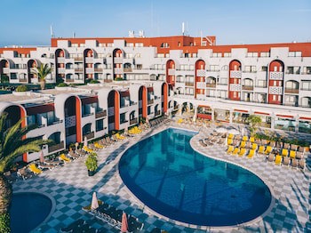 Muthu Oura Praia Hotel