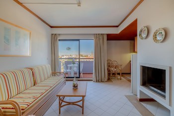 Muthu Oura Praia Hotel