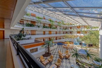 Muthu Oura Praia Hotel