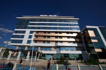 Delta 4