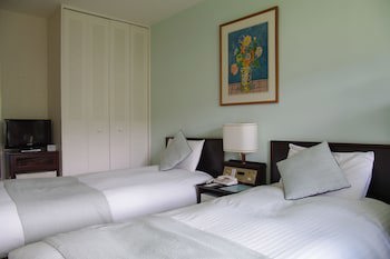 Manza Prince Hotel