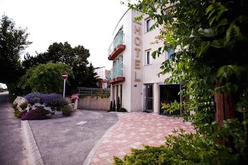 Hotel Makar Sport & Wellness