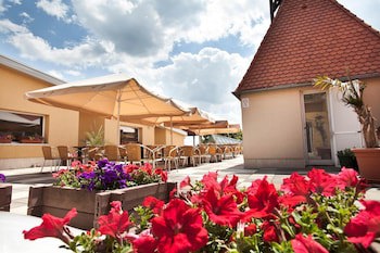 Hotel Makar Sport & Wellness