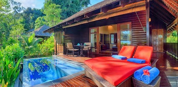 Bunga Raya Island Resort & Spa