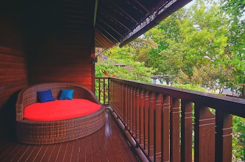 Bunga Raya Island Resort & Spa