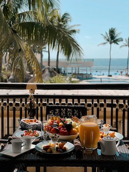 Dreams Riviera Cancun Resort & Spa - All Inclusive