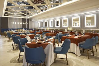 Dreams Riviera Cancun Resort & Spa - All Inclusive