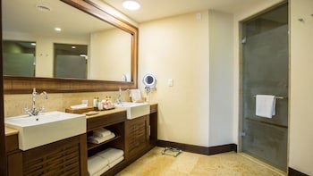 Dreams Riviera Cancun Resort & Spa - All Inclusive