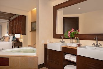 Dreams Riviera Cancun Resort & Spa - All Inclusive