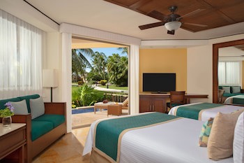 Dreams Riviera Cancun Resort & Spa - All Inclusive