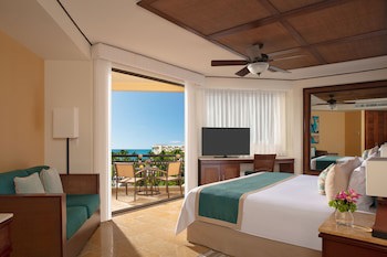 Dreams Riviera Cancun Resort & Spa - All Inclusive