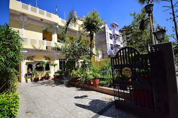 Bani Park Hotel