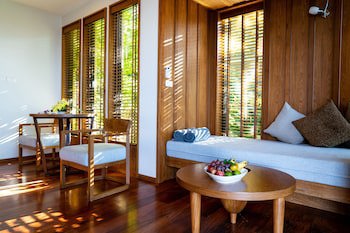 Avani Ao Nang Cliff Krabi Resort