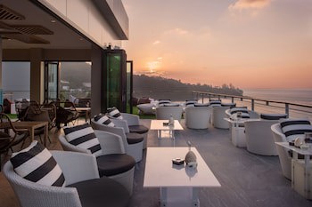 Cape Sienna Gourmet Hotel & Villas