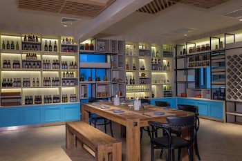 Cape Sienna Gourmet Hotel & Villas