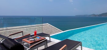 Cape Sienna Gourmet Hotel & Villas
