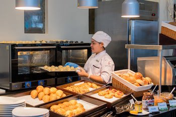 Cape Sienna Gourmet Hotel & Villas
