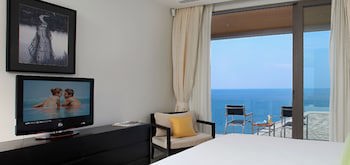Cape Sienna Gourmet Hotel & Villas