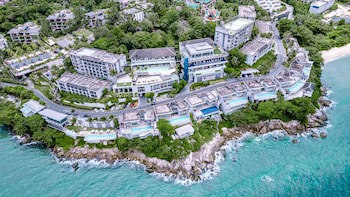 Cape Sienna Gourmet Hotel & Villas