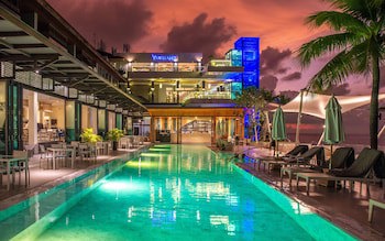Cape Sienna Gourmet Hotel & Villas