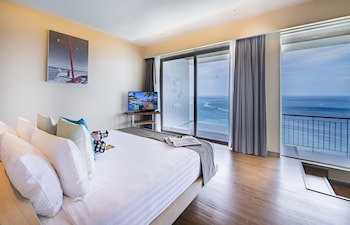 Cape Sienna Gourmet Hotel & Villas
