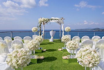 Cape Sienna Gourmet Hotel & Villas
