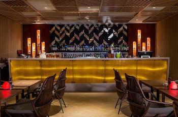 Cape Sienna Gourmet Hotel & Villas