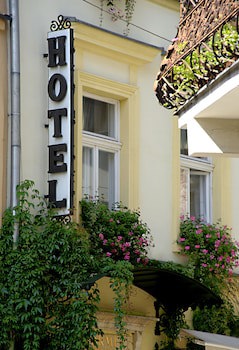 Aparthotel Karmel