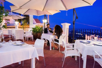 La Fonda Hotel