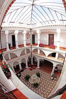 La Fonda Hotel