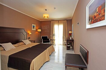 La Fonda Hotel
