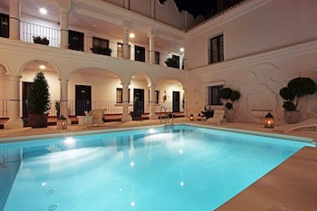 La Fonda Hotel