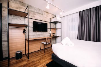 Ibis Belfast City Centre